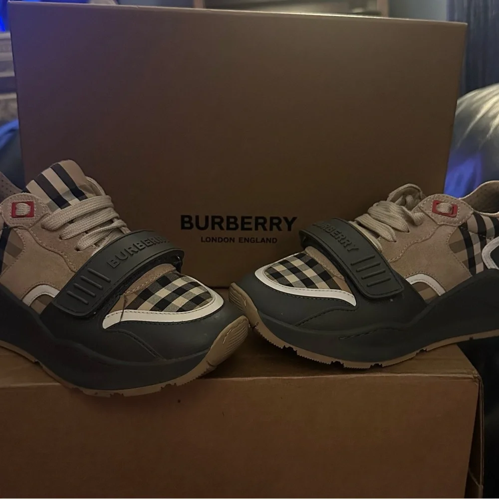 Burberry Check Suede Shoes - Picture 8 of 8